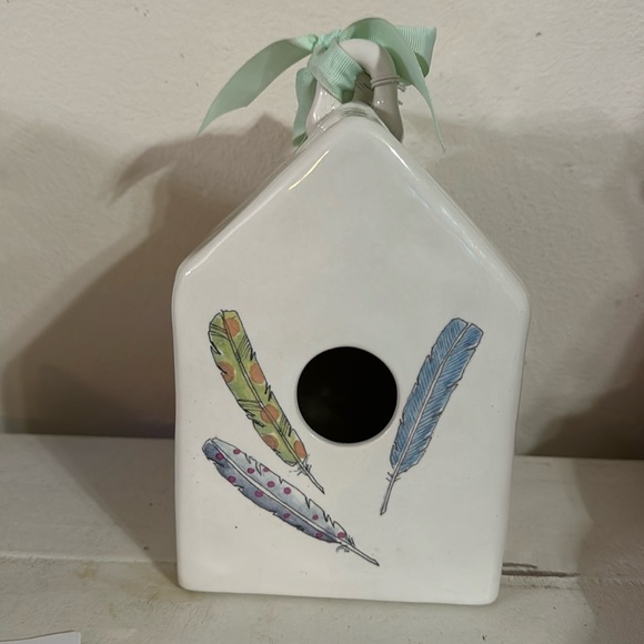 Rae Dunn Other - Rae Dunn Artisan collection birdhouse with feathers